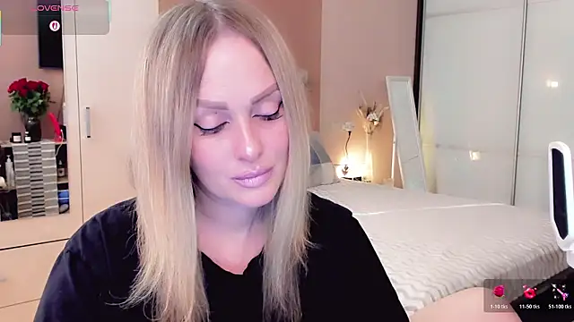 Libby_Nora 即時 XXX 聊天