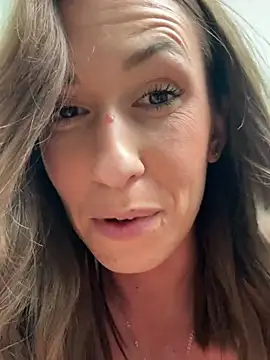 lola_tentatiion: онлайн-секс-чат