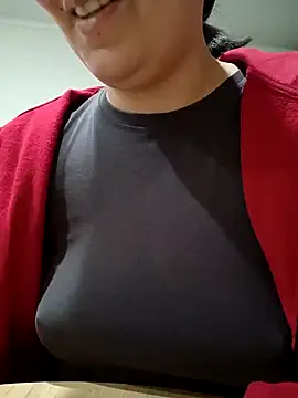 Emi_hot1 Live XXX-Chat