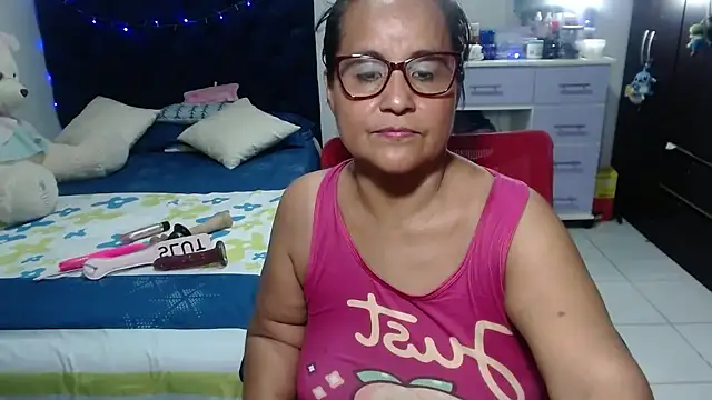 Chat XXX ao vivo de pervert_mommy_