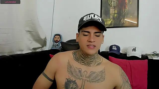 mad_maxxx2 在線直播表演