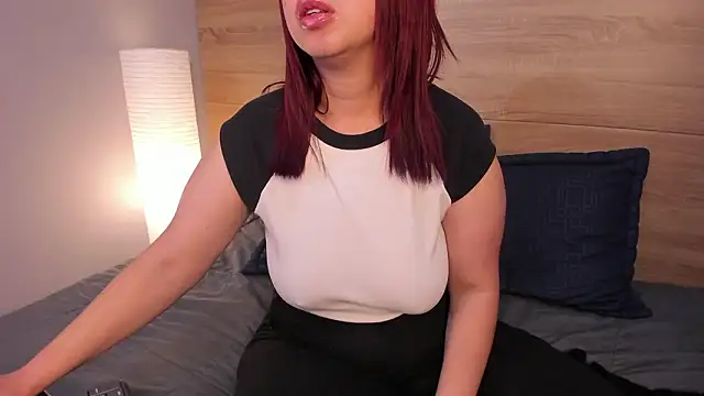 Chat XXX Live madelaine_blosson