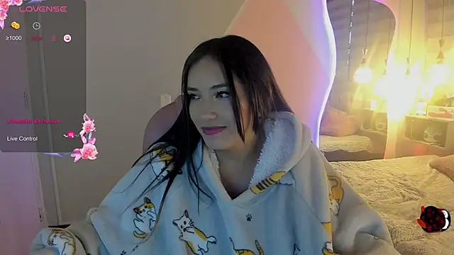 cristal__hot_1 élő XXX-chatje