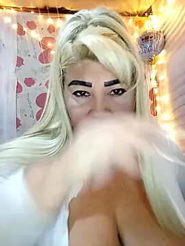 BonniAdamsのライブXXXチャット