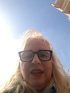 XXX chat uživo modela martachatte