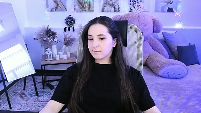 VirtuallVoyant's Live XXX Chat