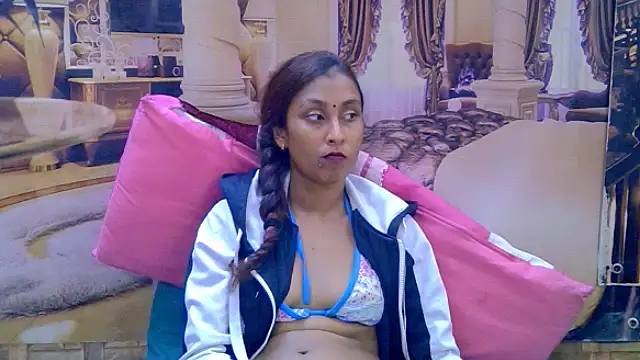 IndianSexyButt Chat XXX in diretta