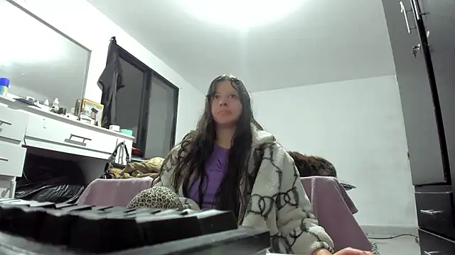 XXX chat uživo modela lacii_lost