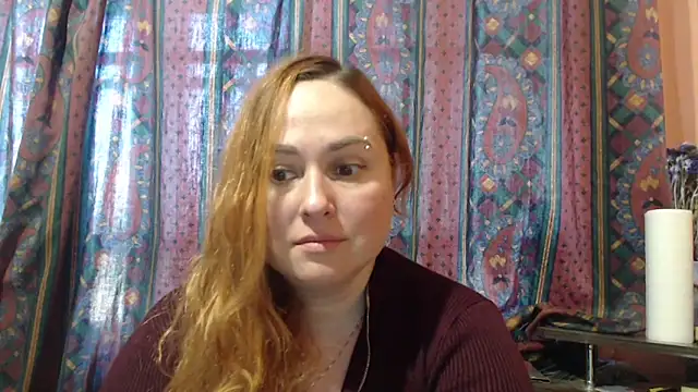 XXX chat uživo modela Foxy_Kate3333