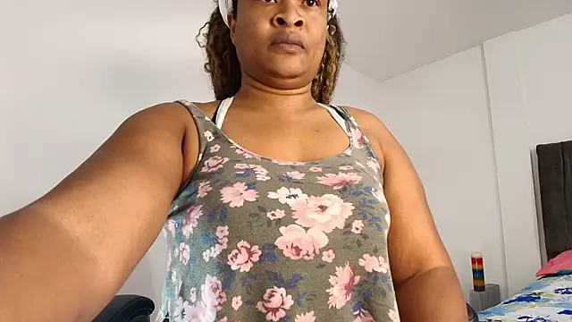 luxy_benet's Live XXX Chat