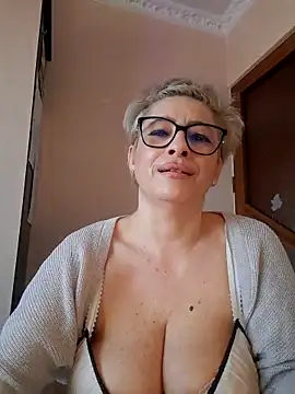 LunaBlaise's Live XXX Chat