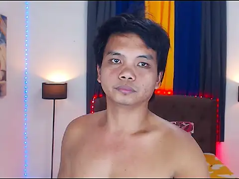 IANhARDfUcker Chat XXX in diretta