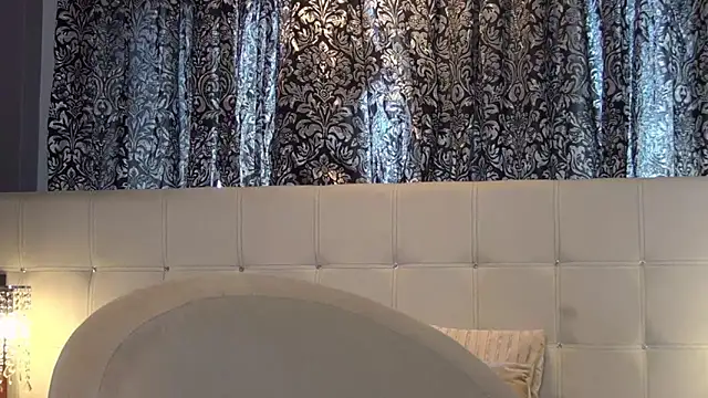 LadyValeriaXO: απευθείας συνομιλία ΧΧΧ