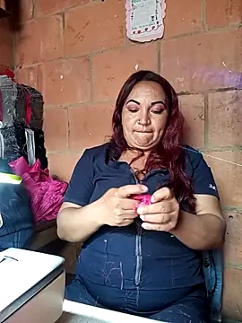 isis_milove: απευθείας συνομιλία ΧΧΧ