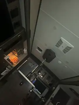 happyroamer57 在線直播表演