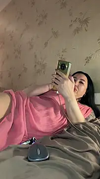 Naughtbaby_2025 即時 XXX 聊天