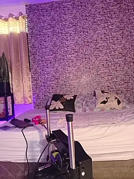 AbyanaGom's Live XXX Chat