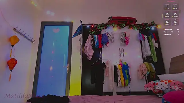 MatildaMuse 现场XXX聊天