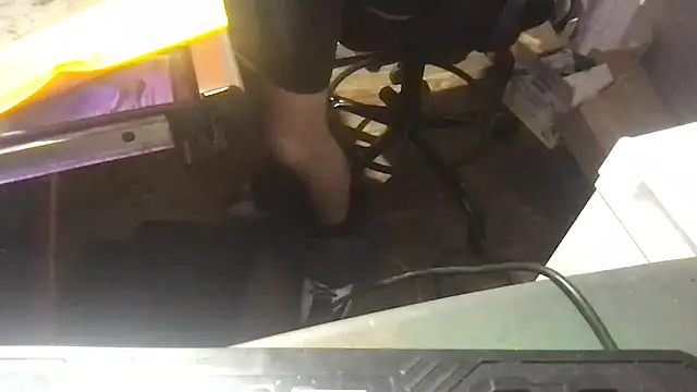 SinlessFreedom7のライブXXXチャット