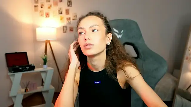 XXX chat uživo modela nexorine