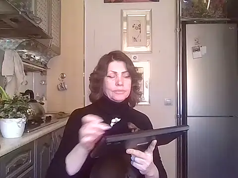 Baby-Matildan Live XXX chat