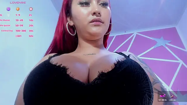 lucy_beatifull live XXX chat