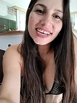 LolatuMiel 即時 XXX 聊天