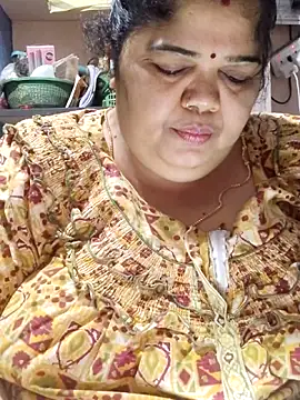 Chat XXX en directo de tamilthanushri