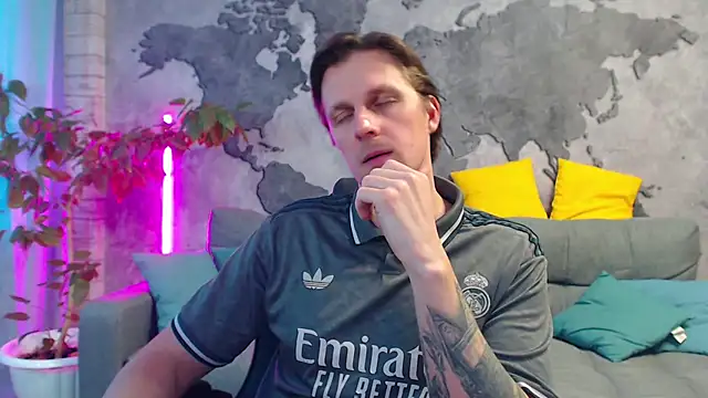 VikingChrisss' Live XXX Chat