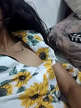 Show de Anjali-869 na webcam