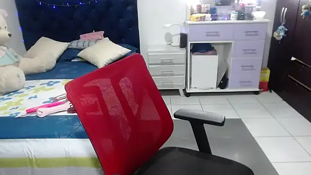 pervert_mommy_'s Live XXX Chat