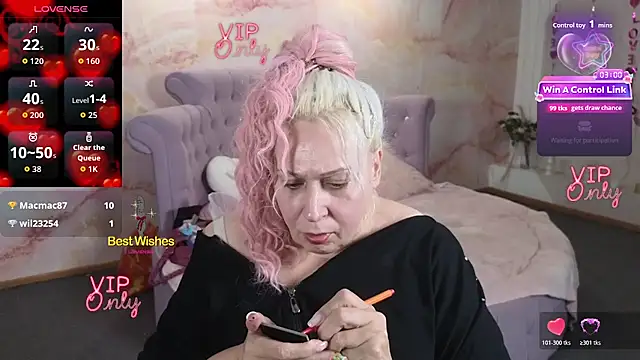 Penelope_Pinky 即時 XXX 聊天