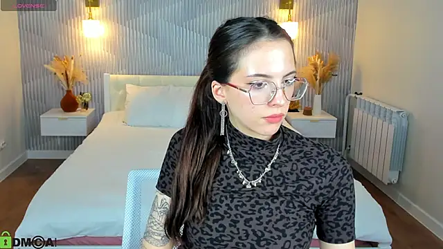 Chat XXX Live elise_robbie