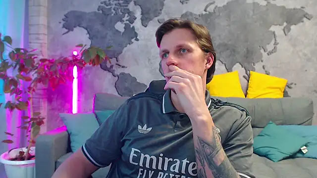 Chat XXX en directo de VikingChrisss