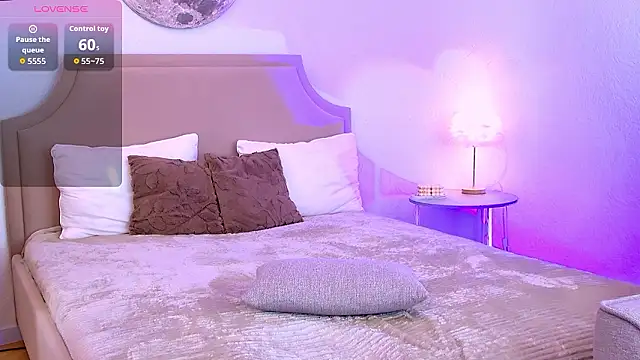 PrincessSlay live XXX chat