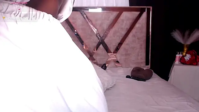 AGATHAA_WHITE's Live XXX Chat