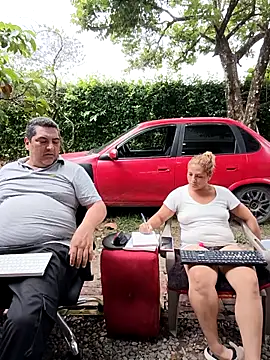 hotandfierylatinos2023 即時 XXX 聊天