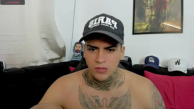 mad_maxxx2 Live XXX Chat