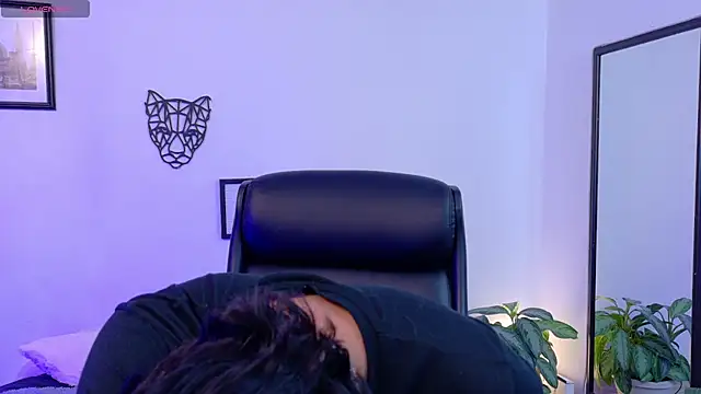 Elian_savoy's Live XXX Chat