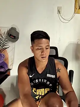 Show modela Felix_Asher na web-kameri