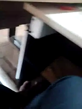 FatCockBoySL Chat XXX live