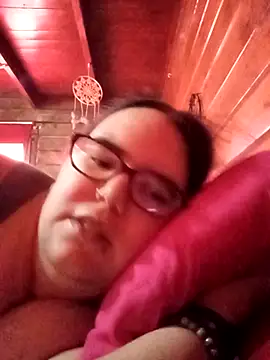 Gatitabuena90 即時 XXX 聊天