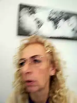 Živý XXX chat clarabell4