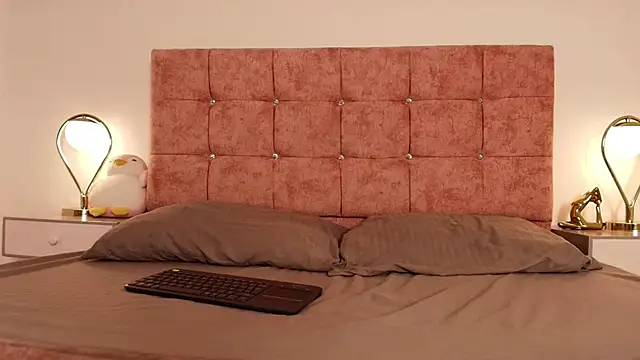 Annie_bonnie_ élő XXX-chatje