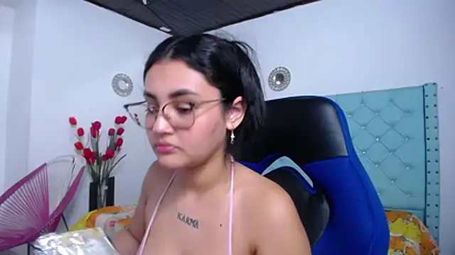 kathe-mills235 Live XXX Chat