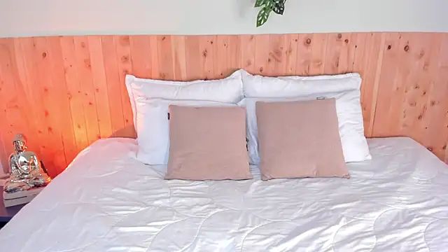 Chat XXX en directo de CloehSmiith