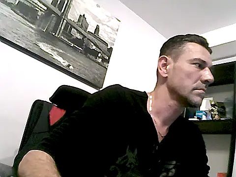 Chat XXX ao vivo de mastercharisma35