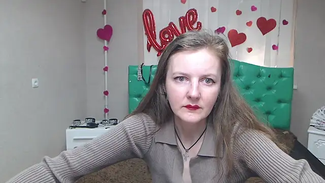 MeganPirsn Webbikameraesitys