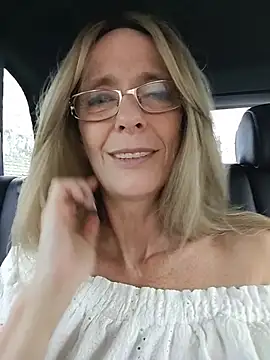 Chat +18 de Sacha_Scorp ao vivo