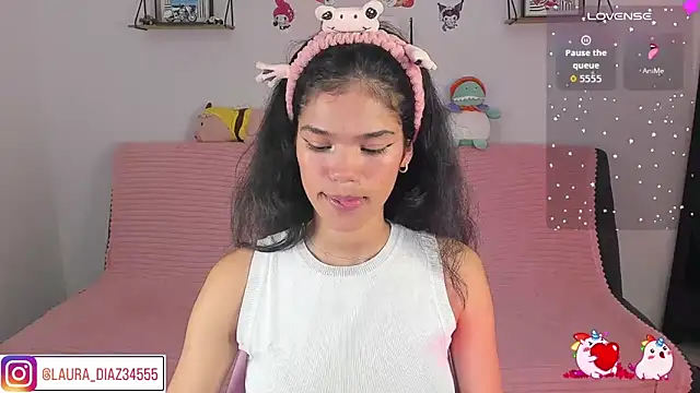 Chat XXX Live emycarver09